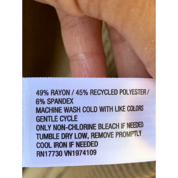 Universal Thread Women’s Dress Midi Knitted size Small or Medium NWT - Picture 6 of 8